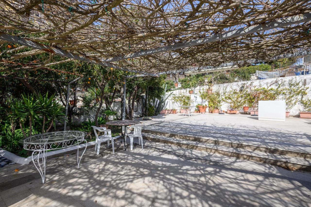 Villa Emilia Pozzuoli Exteriör bild
