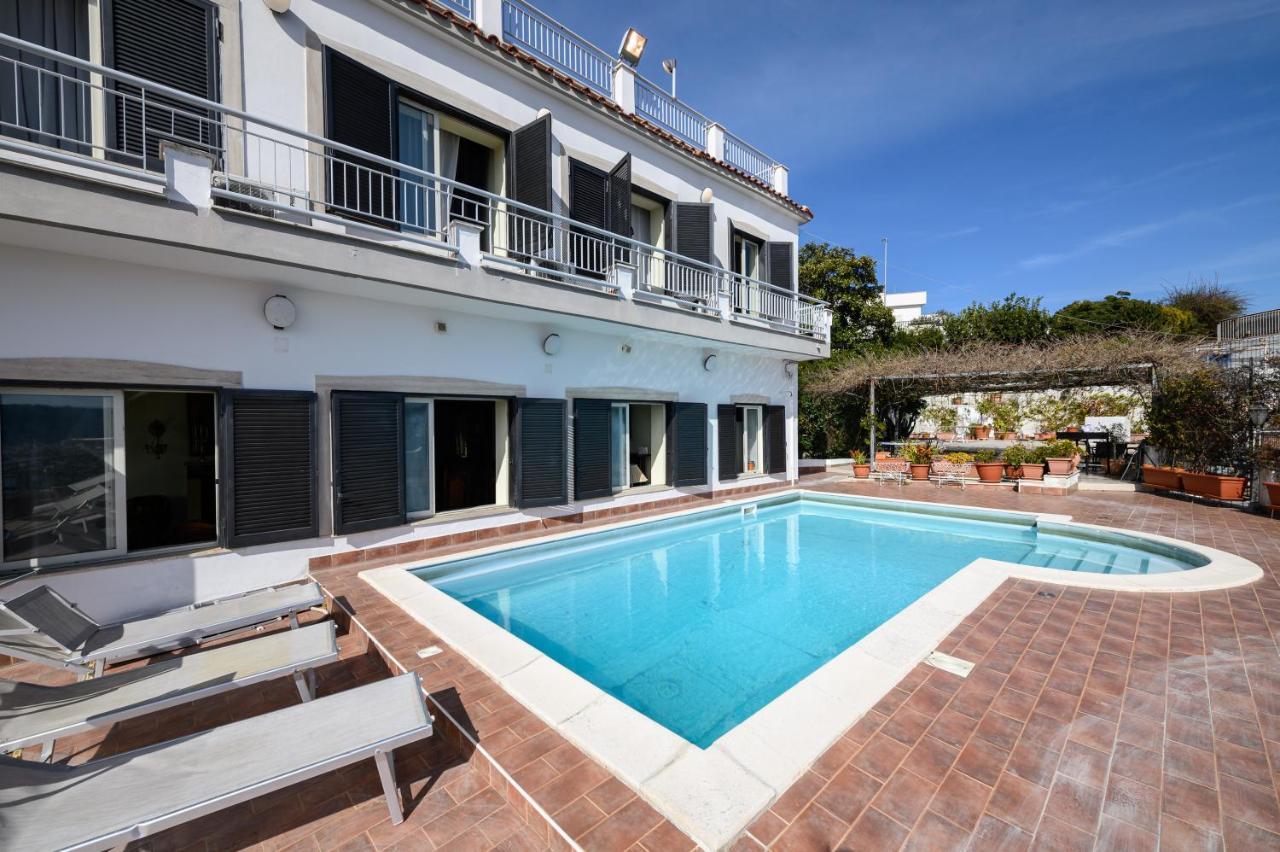 Villa Emilia Pozzuoli Exteriör bild