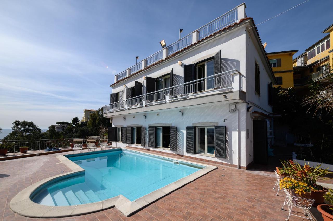 Villa Emilia Pozzuoli Exteriör bild