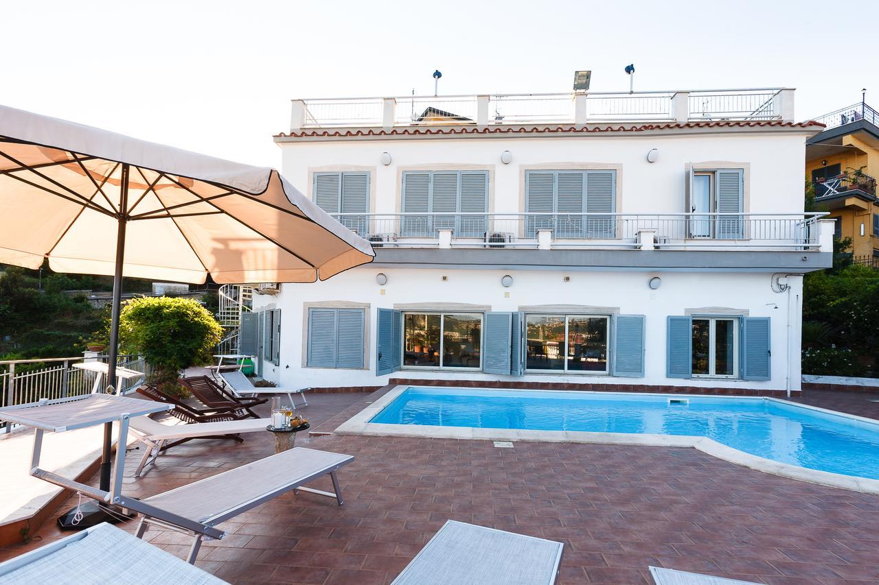 Villa Emilia Pozzuoli Exteriör bild