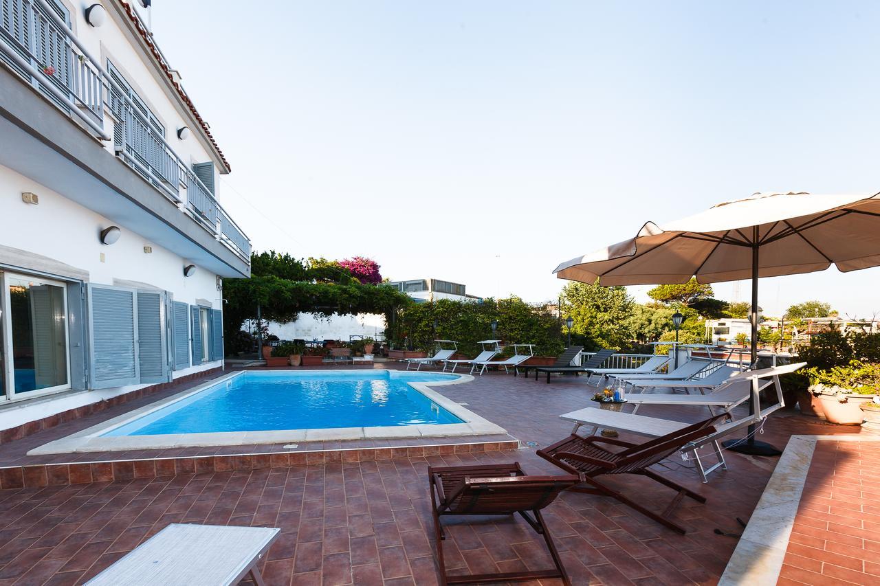 Villa Emilia Pozzuoli Exteriör bild